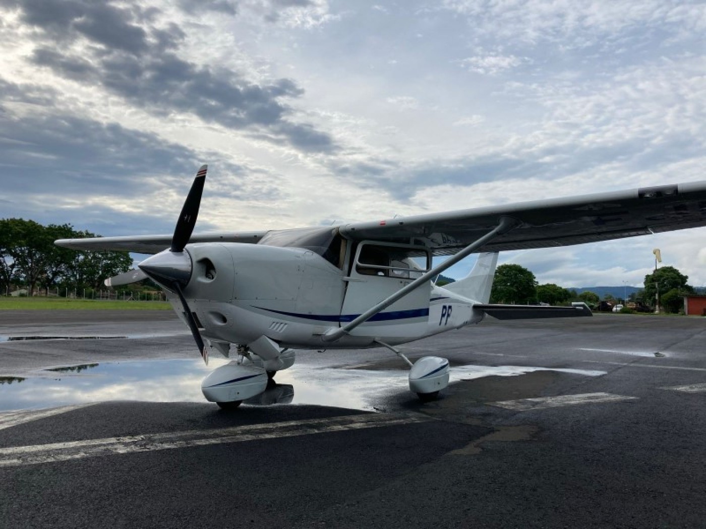 Cessna - Cessna 206 H T206H Turbo Stationair TC | Thales Aviões