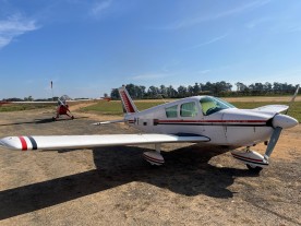 Cherokee Pathfinder PA-28- 235 Carioca